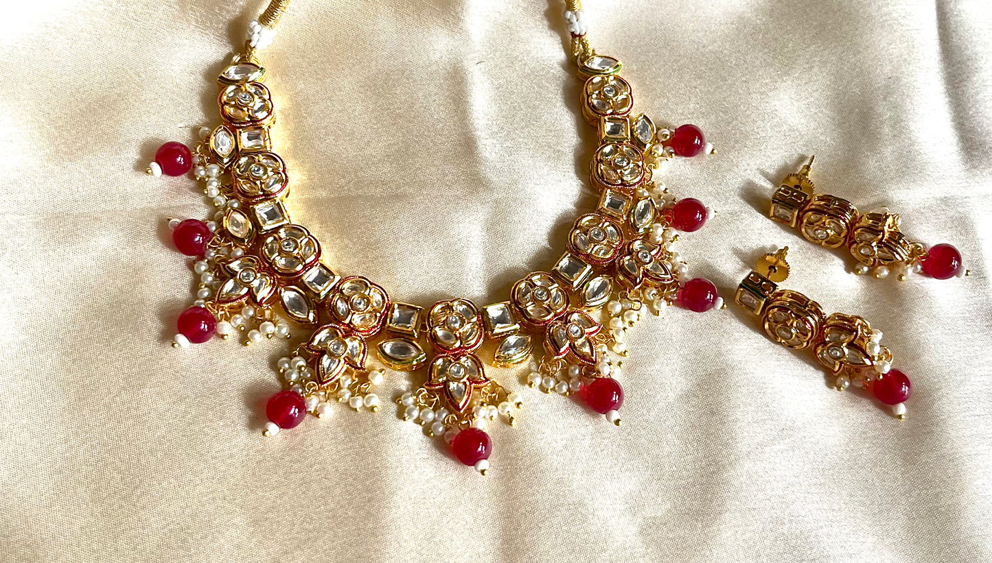 RUBY SAANVI NECKLACE SET