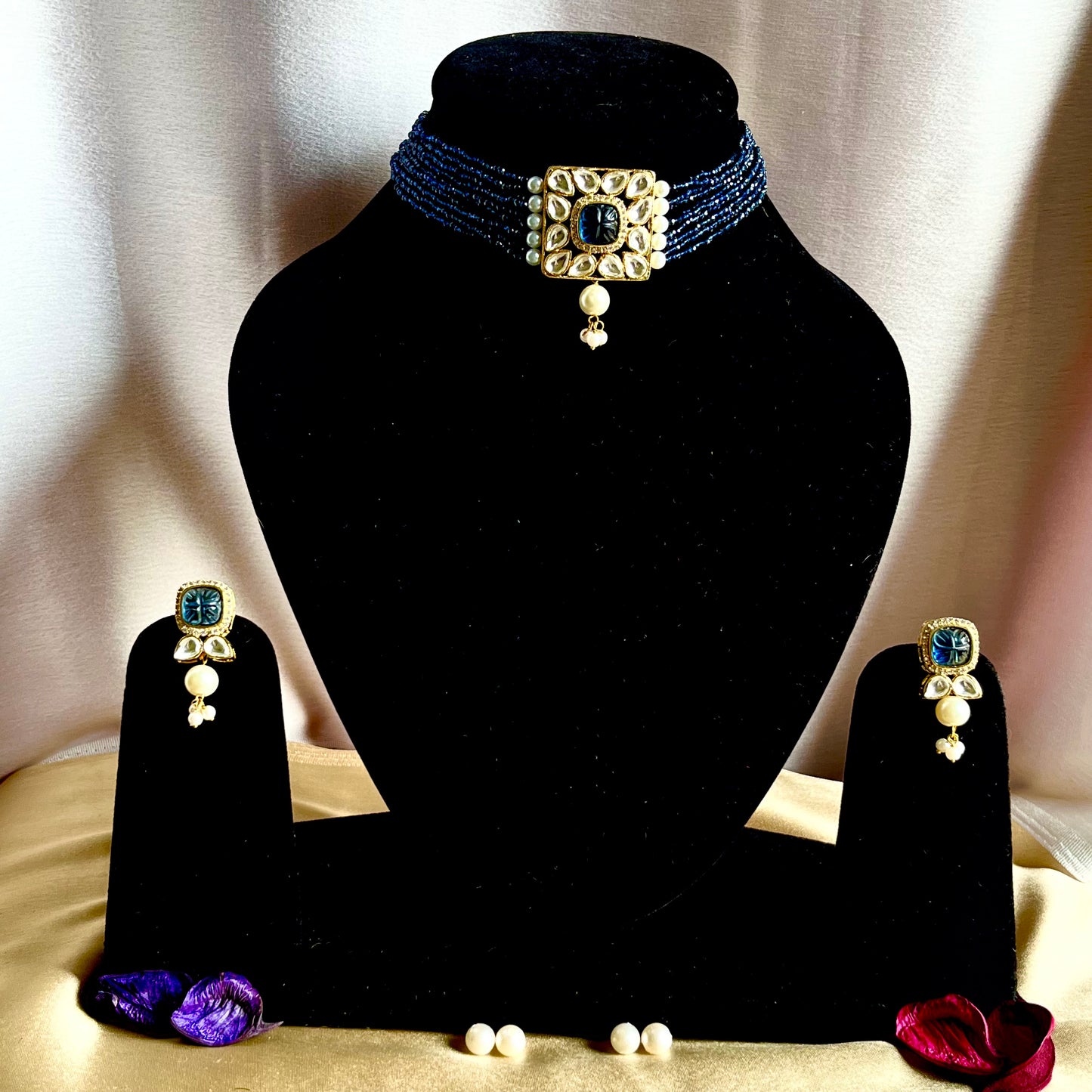 BLUE FIONA CHOKER SET