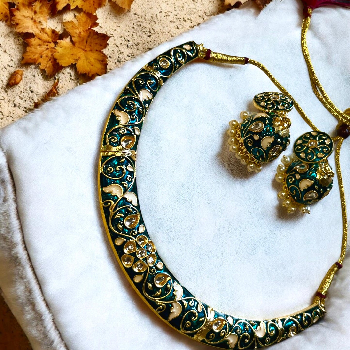 RAMAGREEN SUNDARI HASLI NECKLACE SET
