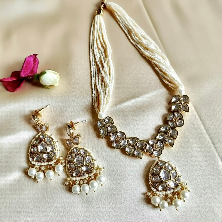 IVORY SHRIYA NECKLACE SET