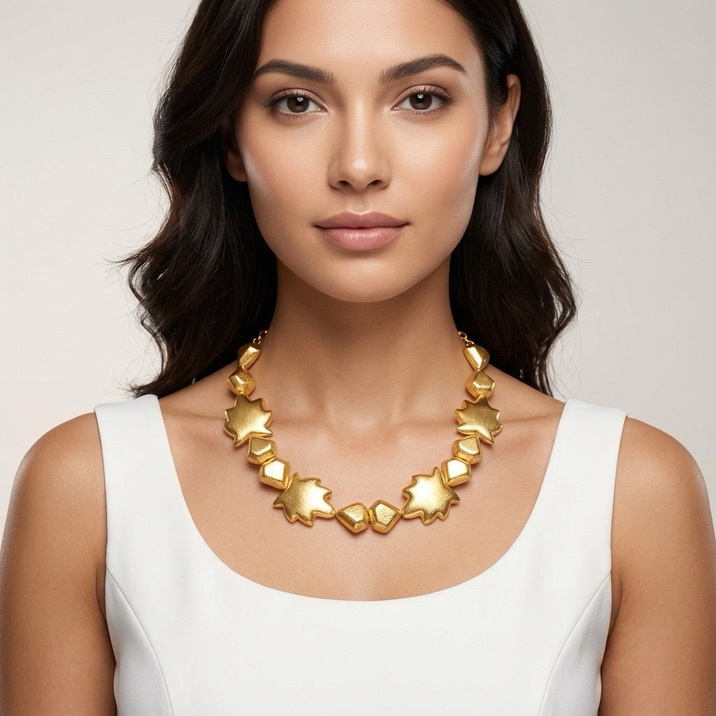 GOLD CHINAR NECKPIECE
