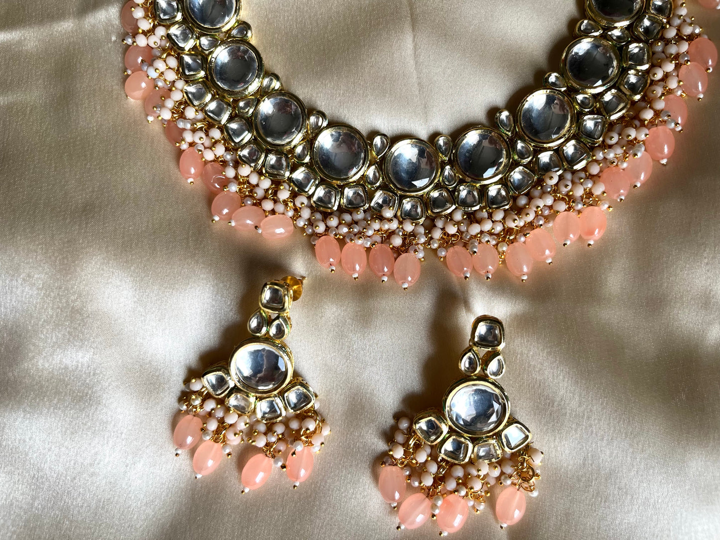 PEACH NEVA NECKLACE SET