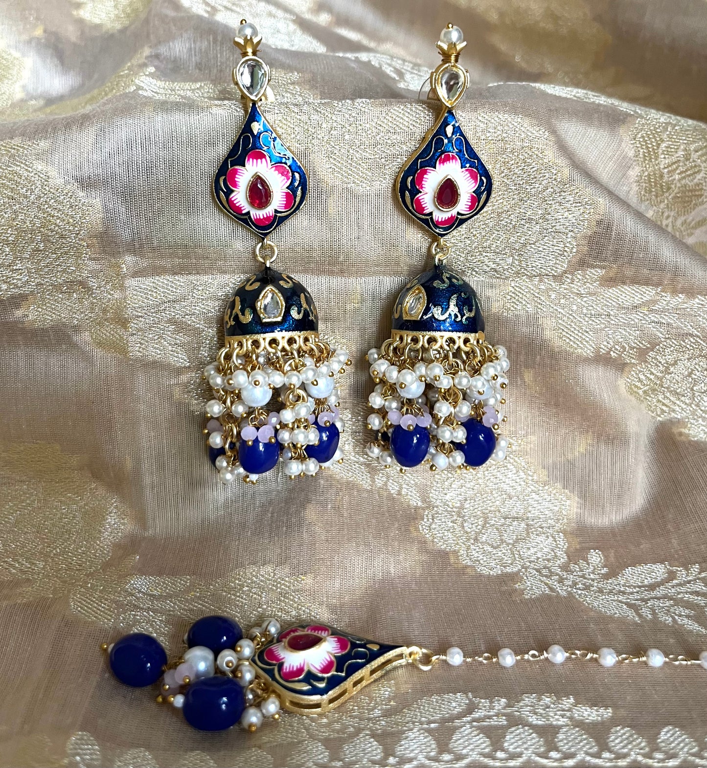 BLUE TRITHI NECKLACE SET