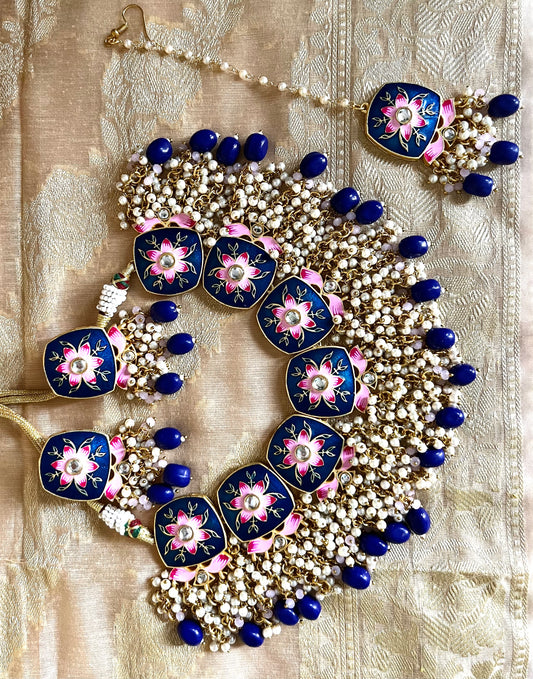 BLUE AVYANA NECKLACE SET