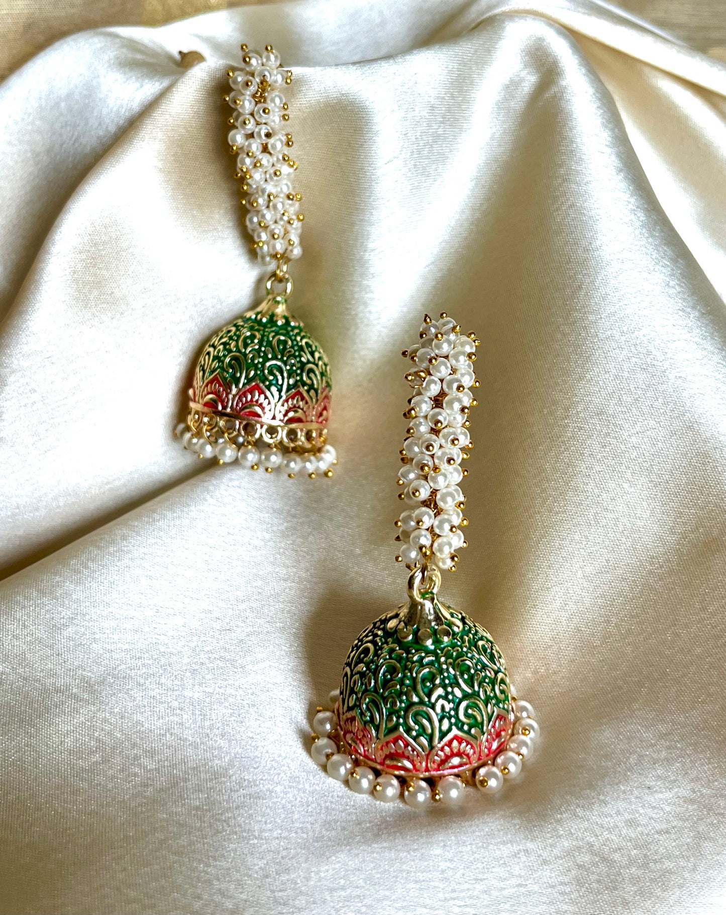 EMERALD MORNI JHUMKIS