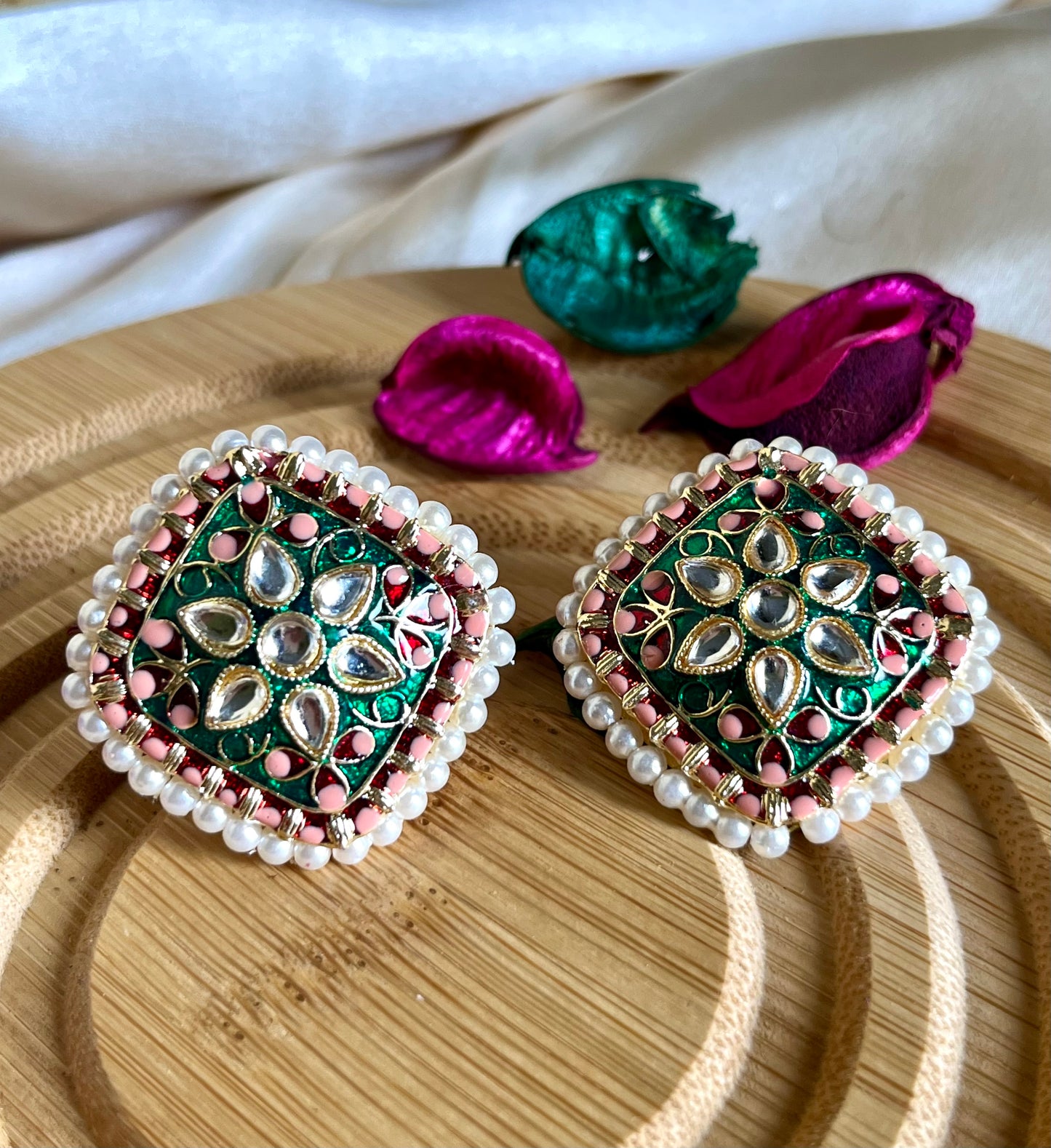 EMERALD KOSHINI STUDS