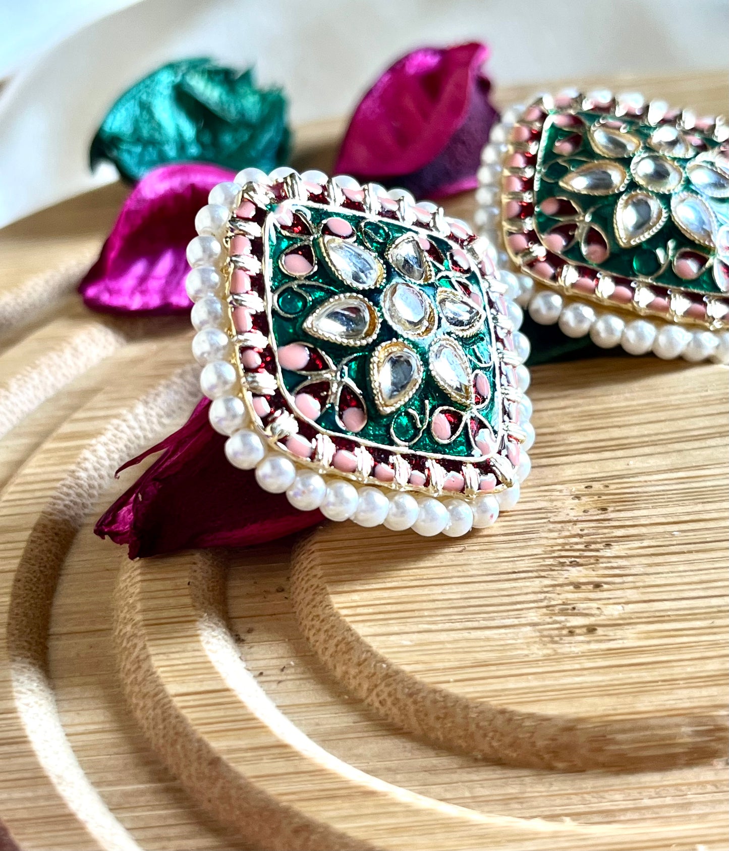 EMERALD KOSHINI STUDS