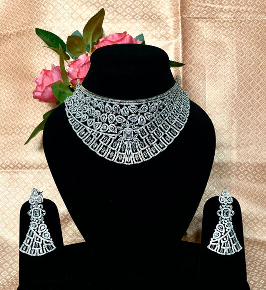 SILVER INAYA CHOKER SET