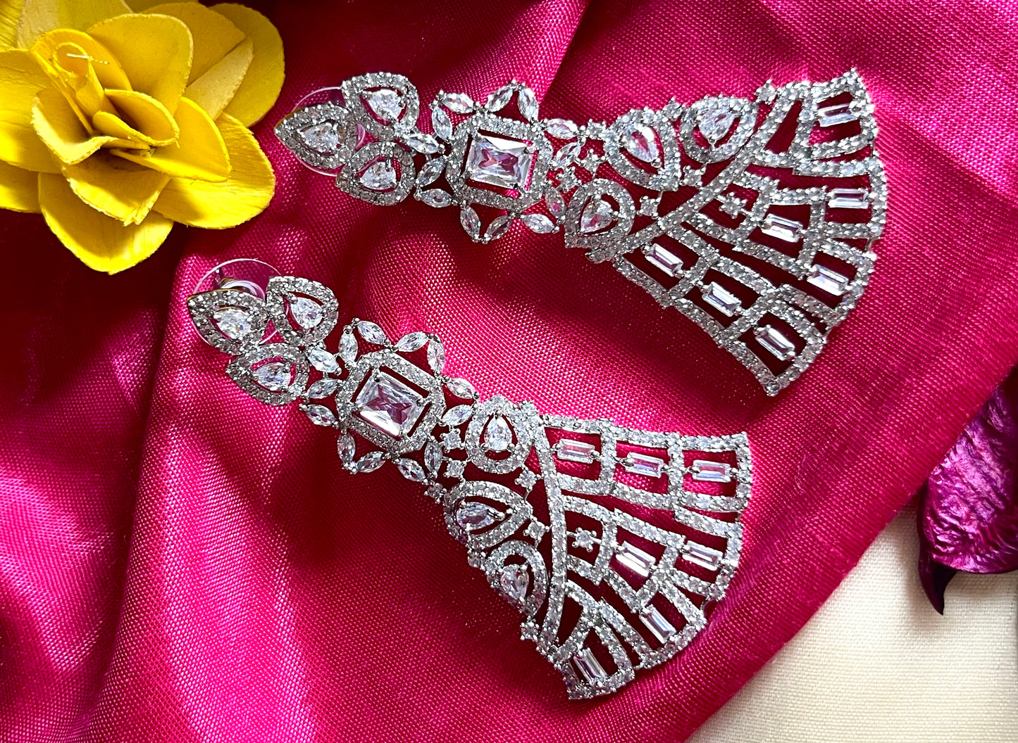 SILVER INAYA CHOKER SET