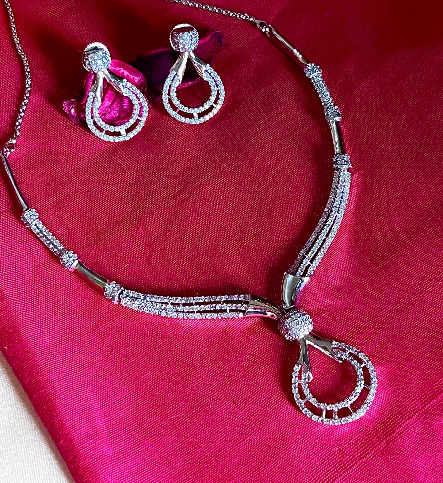 SILVER JENNY ZIRCONIA NECKLACE SET