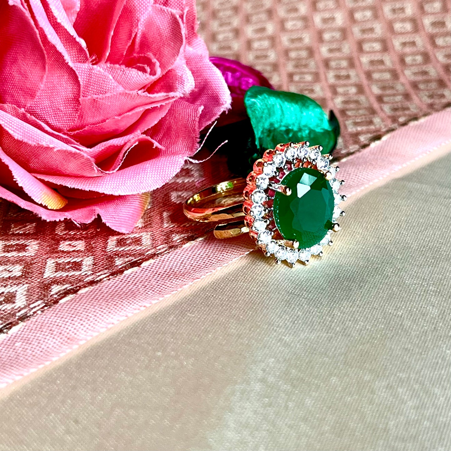 EMERALD ELLA ZIRCONIA RING