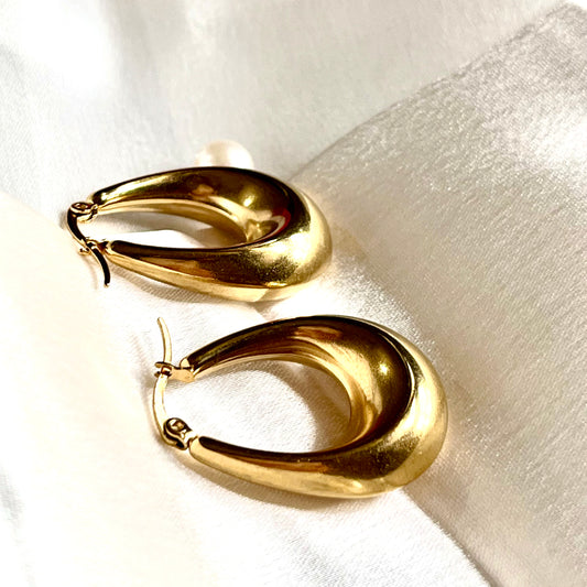 SUNKISSED GOLD HOOPS 111-0022