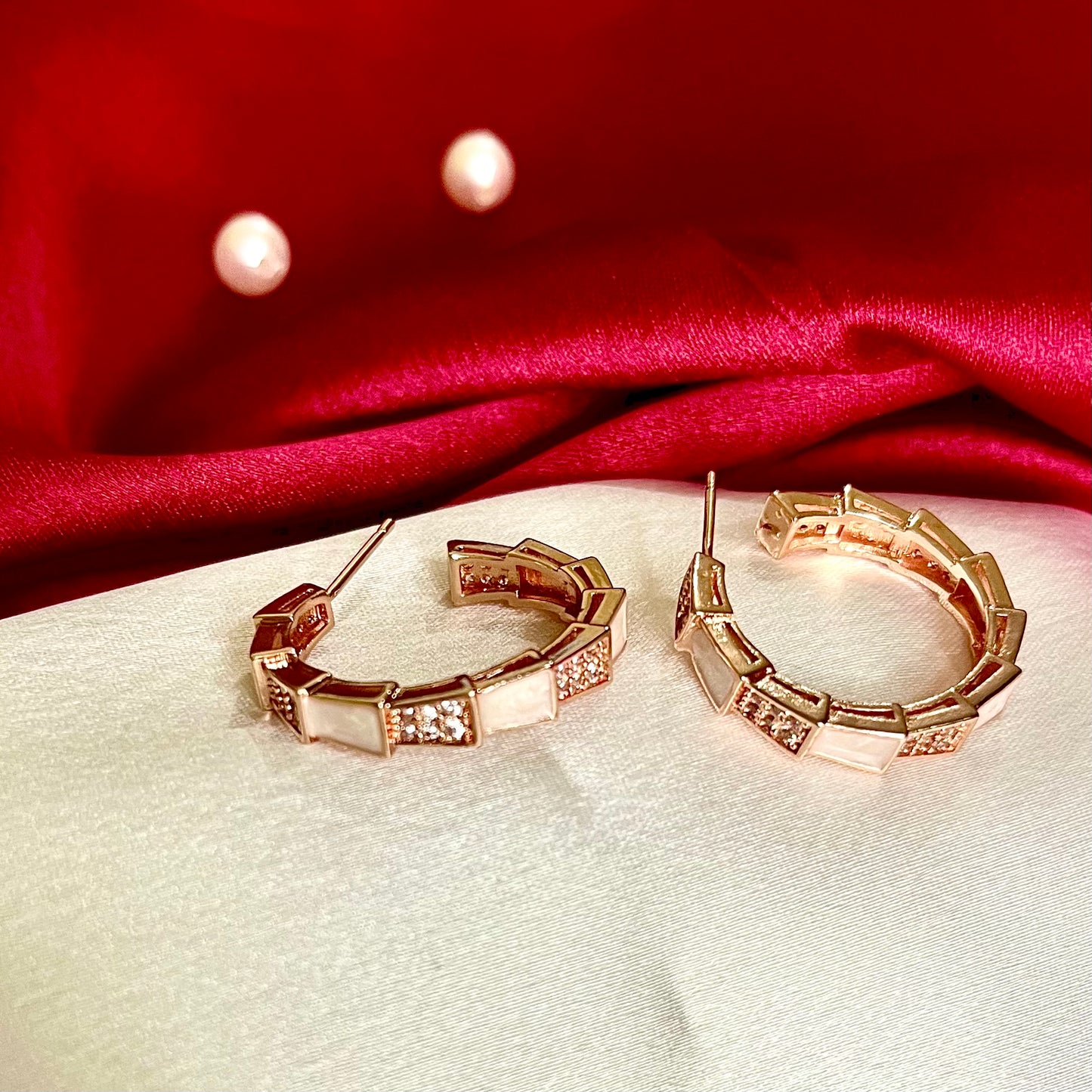 SUNKISSED ROSEGOLD HOOPS 111-0016