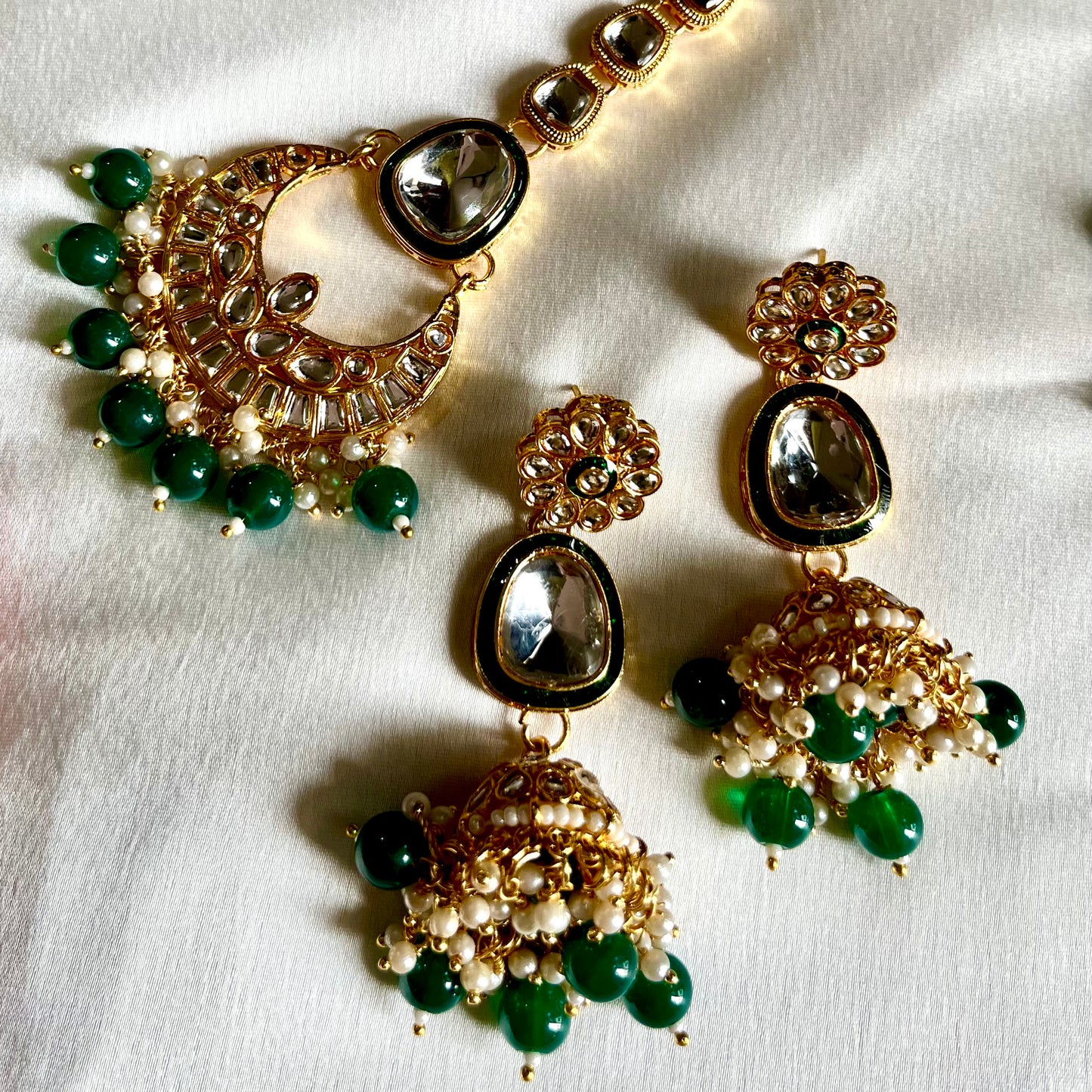 EMERALD SHYAMLI NECKLACE SET