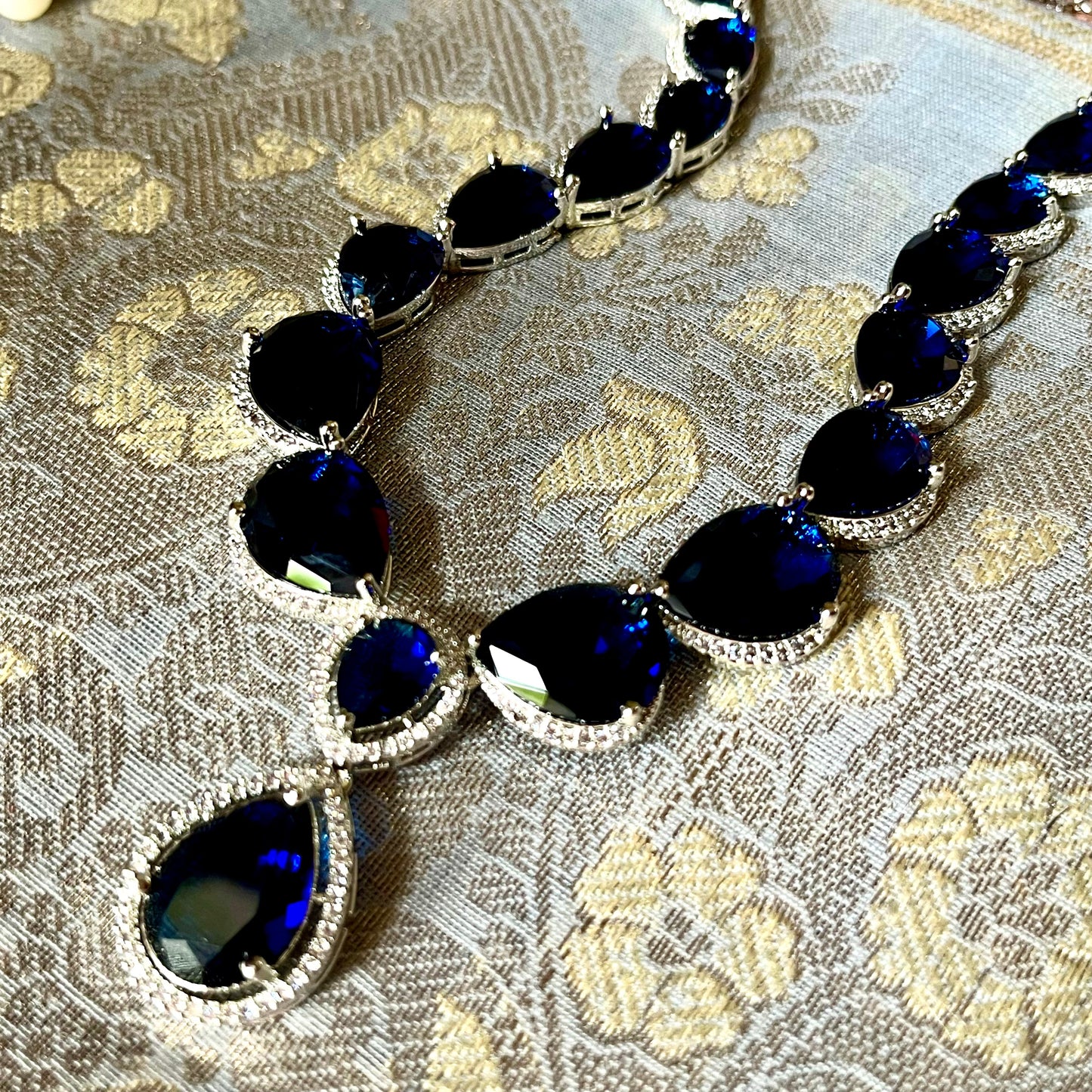 BLUE AUTUMN NECKLACE SET