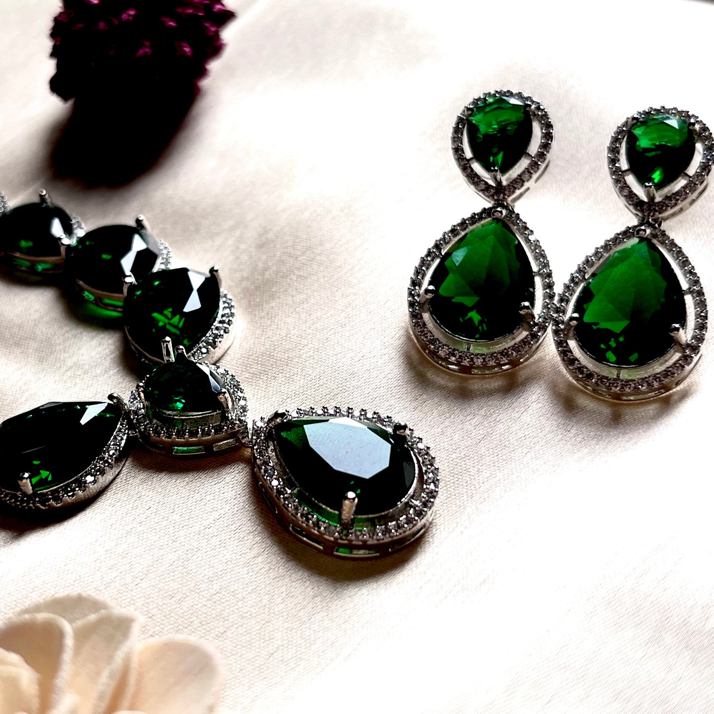 EMERALD AUTUMN NECKLACE SET