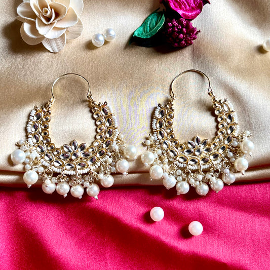 IVORY PEARLY EARRINGS