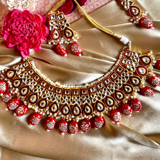 GOLDEN RUBY RATRI NECKLACE SET