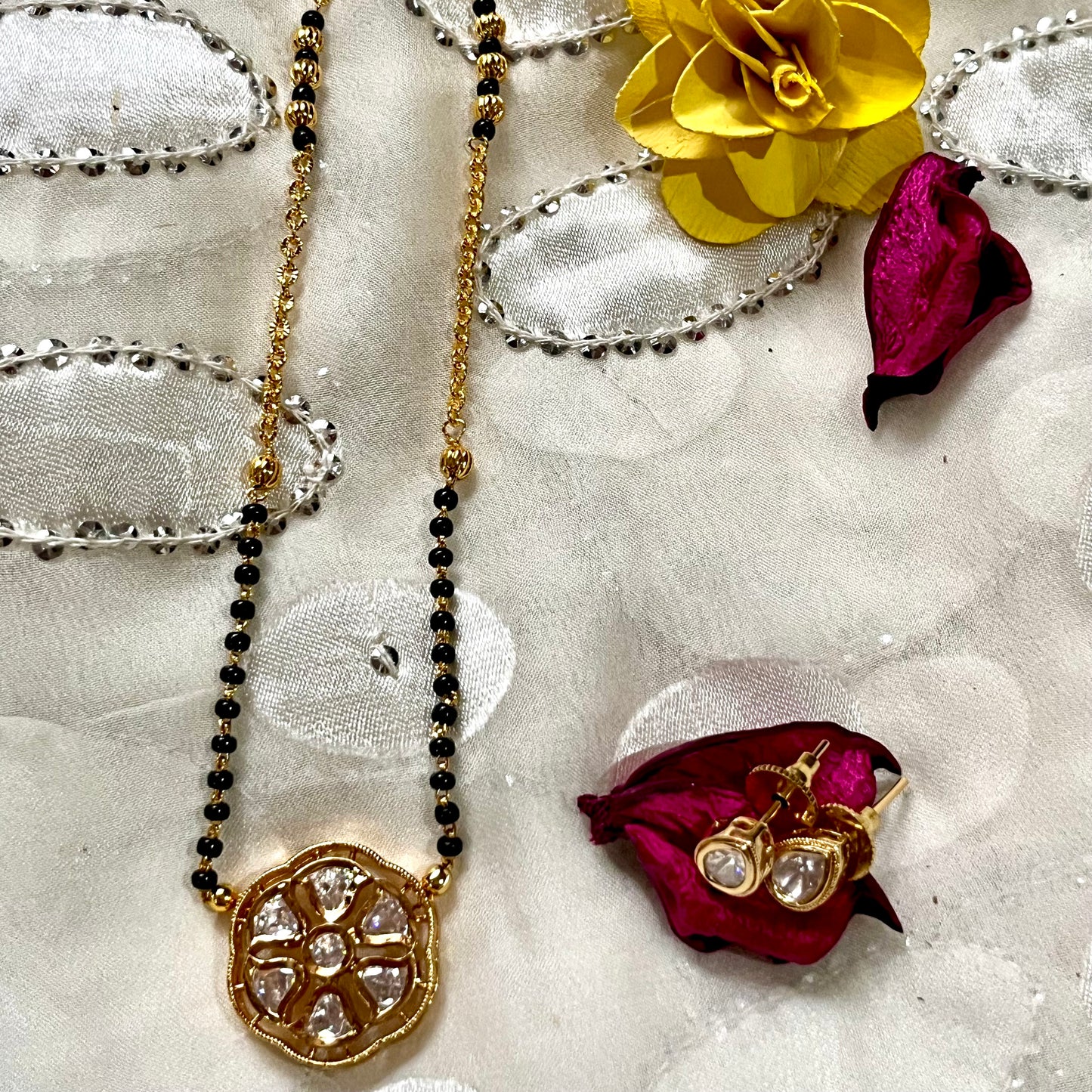 GOLDEN RIA MANGALSUTRA SET