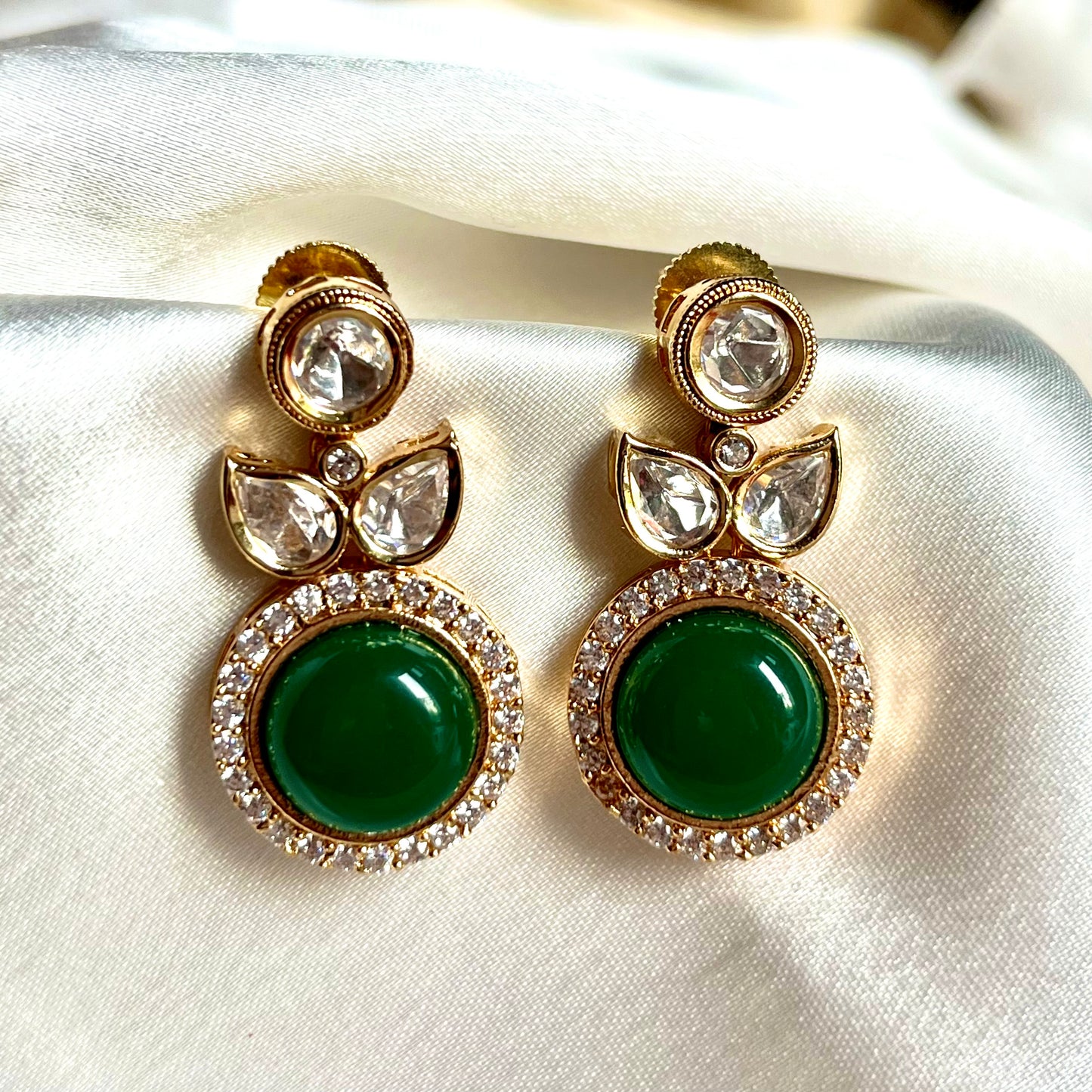 EMERALD EVY EARRINGS