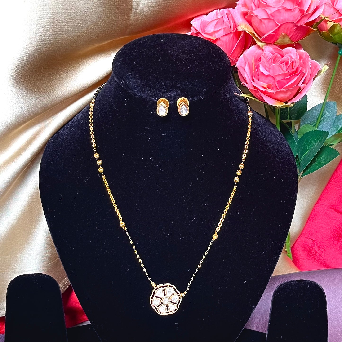 GOLDEN RIA MANGALSUTRA SET