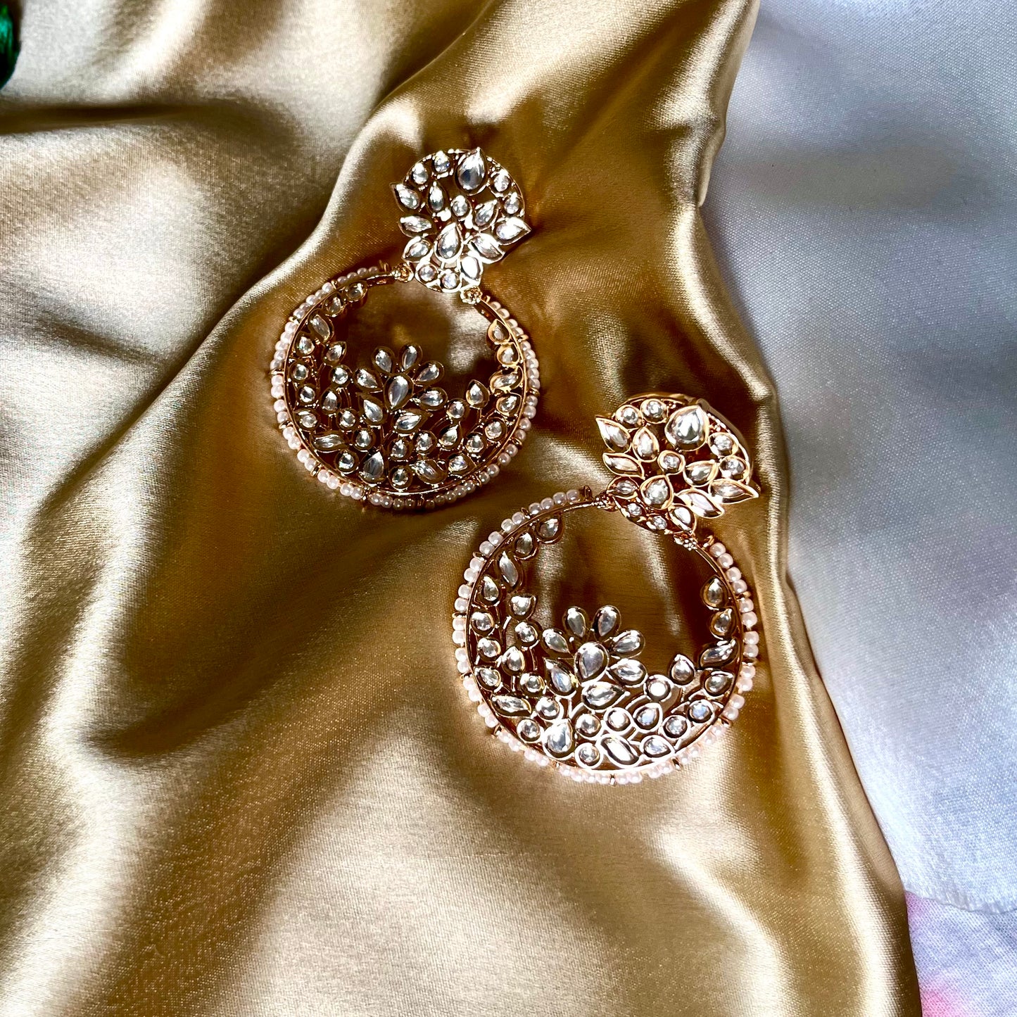 GOLDEN POLKI KUNDAN EARRING