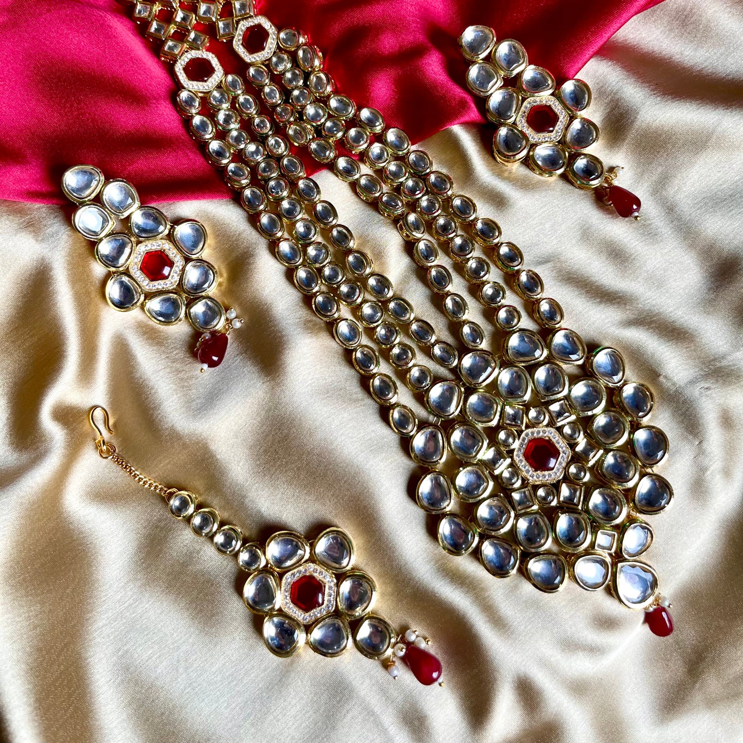 GOLDEN RUBY RANI NECKLACE