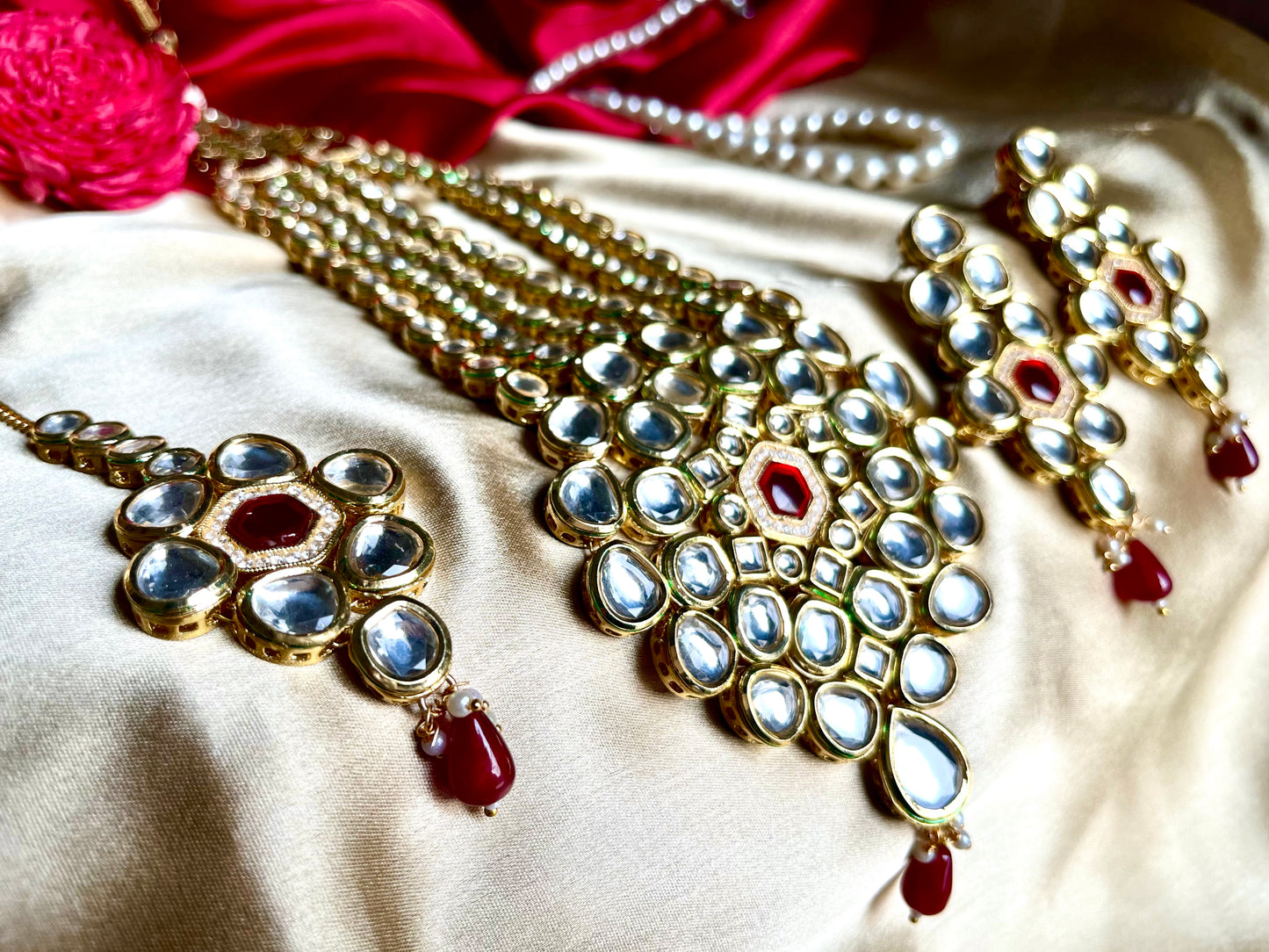 GOLDEN RUBY RANI NECKLACE