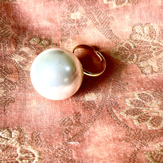 LISA PEARL STATEMENT RING 111-12