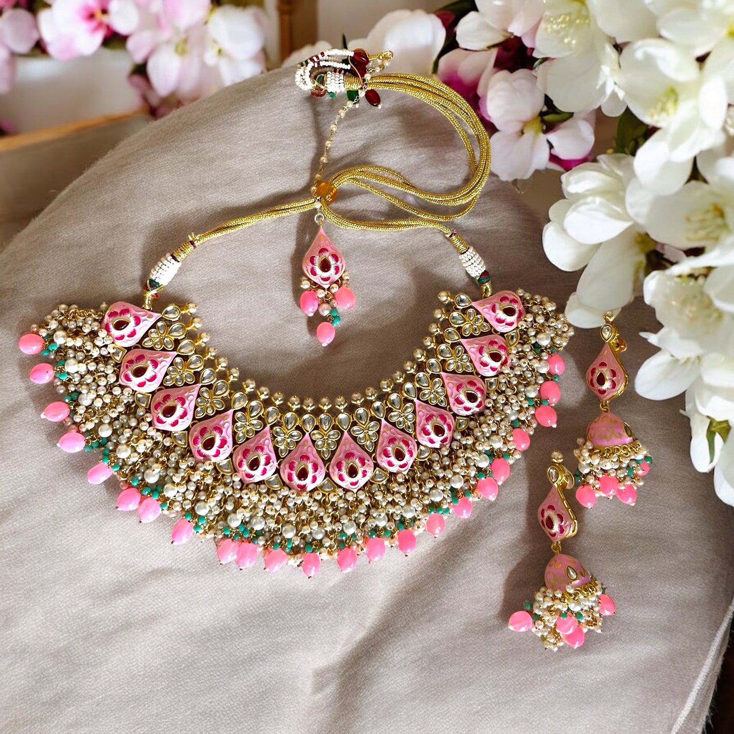 PINK AARNA NECKLACE SET