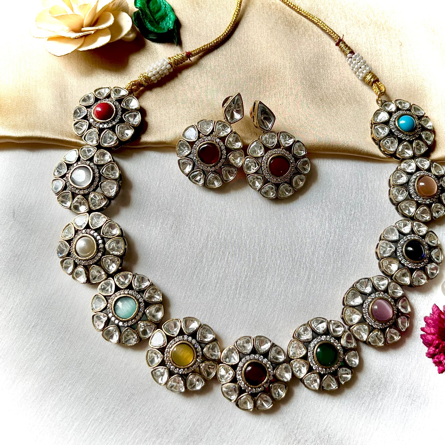 SATRANGI GAURI CHOKER SET