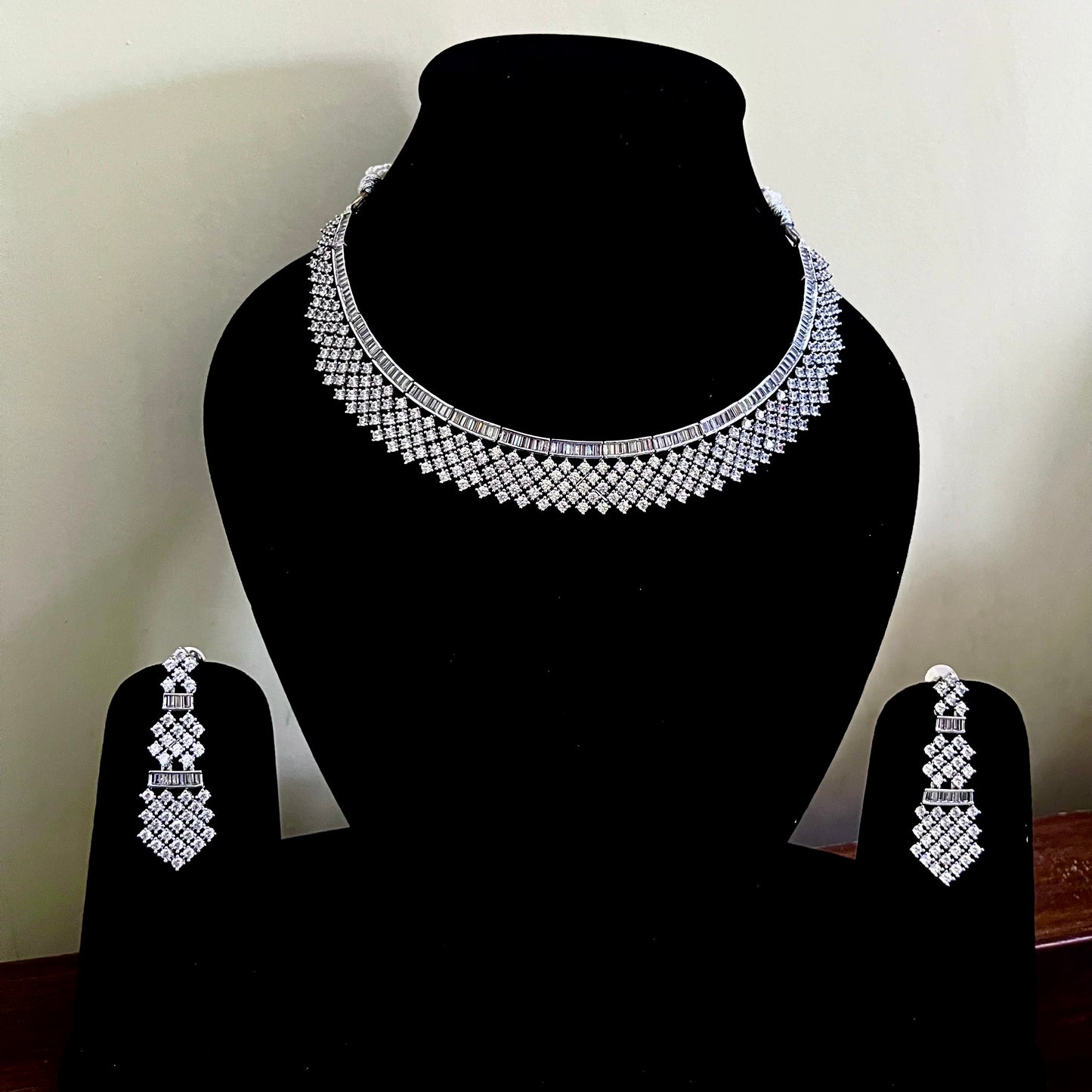 SILVER DIANA NECKLACE SET