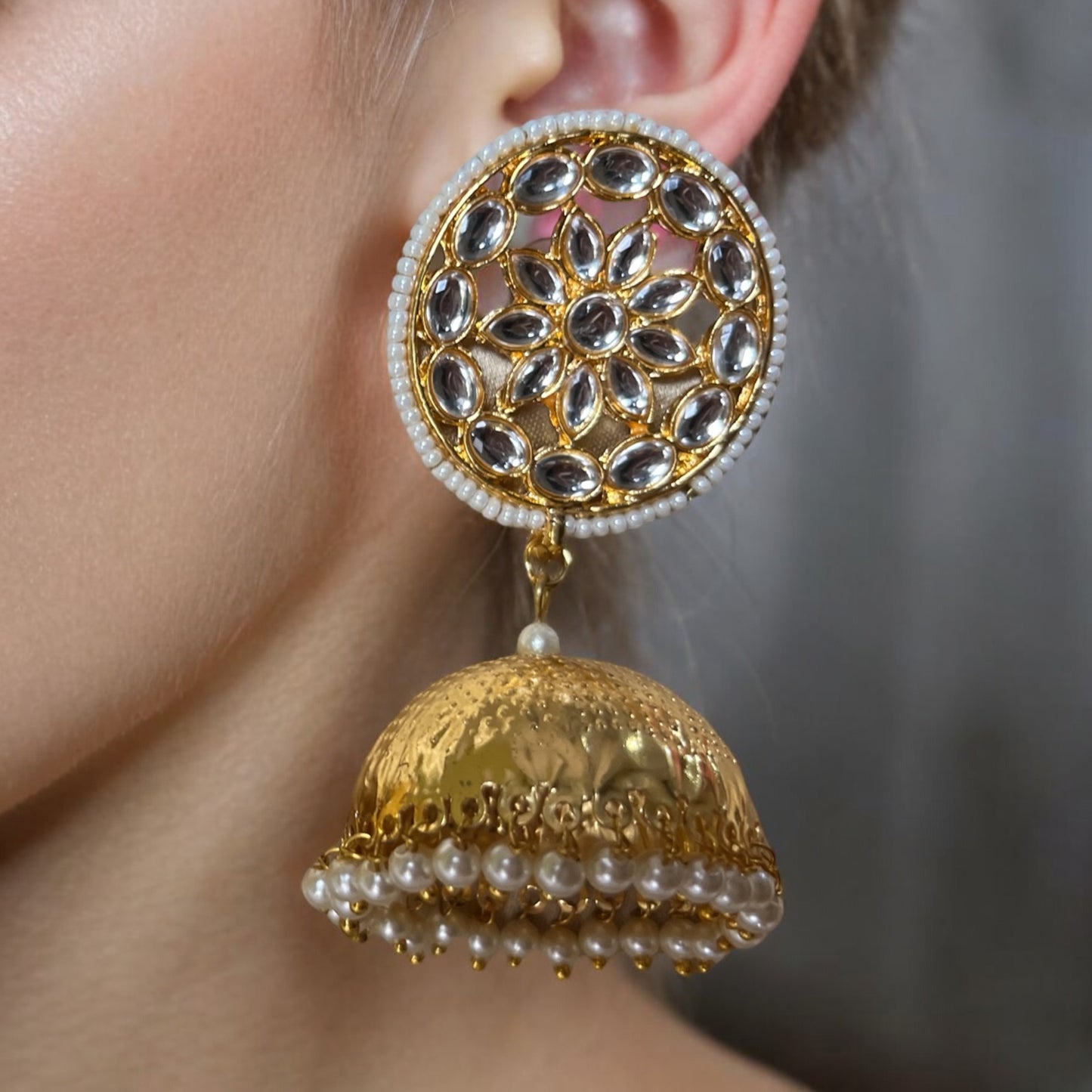 GOLDEN REEVA KUNDAN JHUMKIS