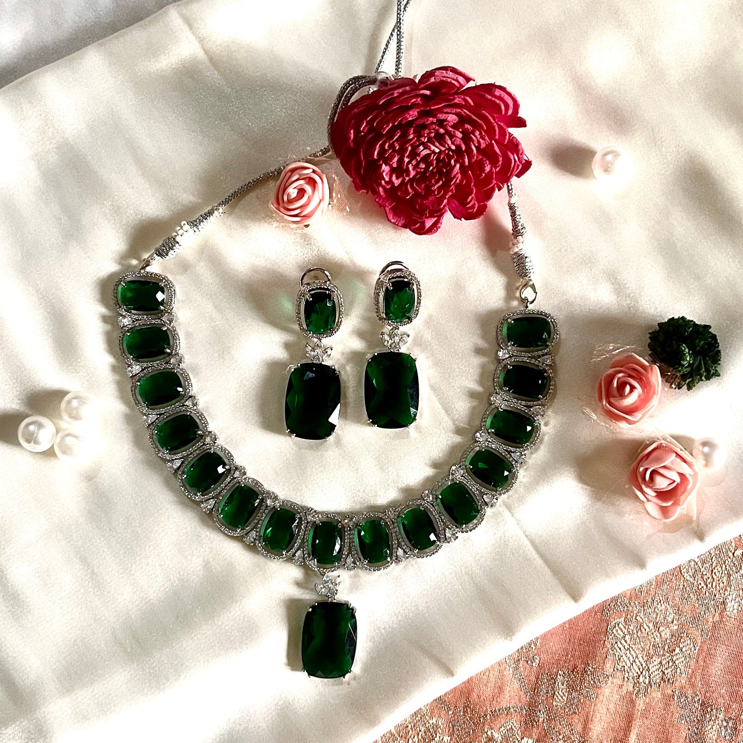 EMERALD FAIRY ZIRCONIA NECKLACE SET