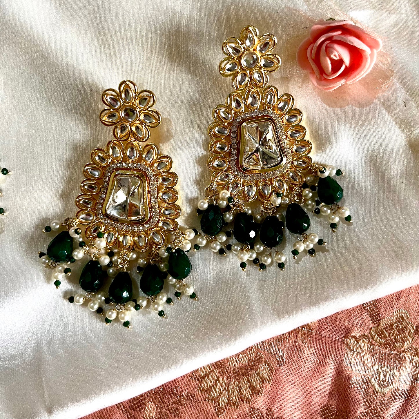 EMERALD DHAANI NECKLACE SET