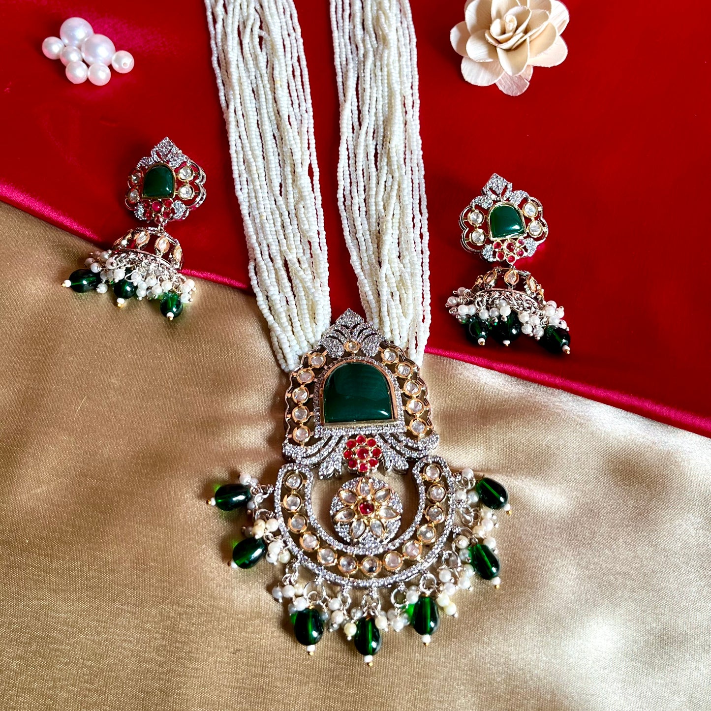 EMERALD SAANJ NECKLACE SET