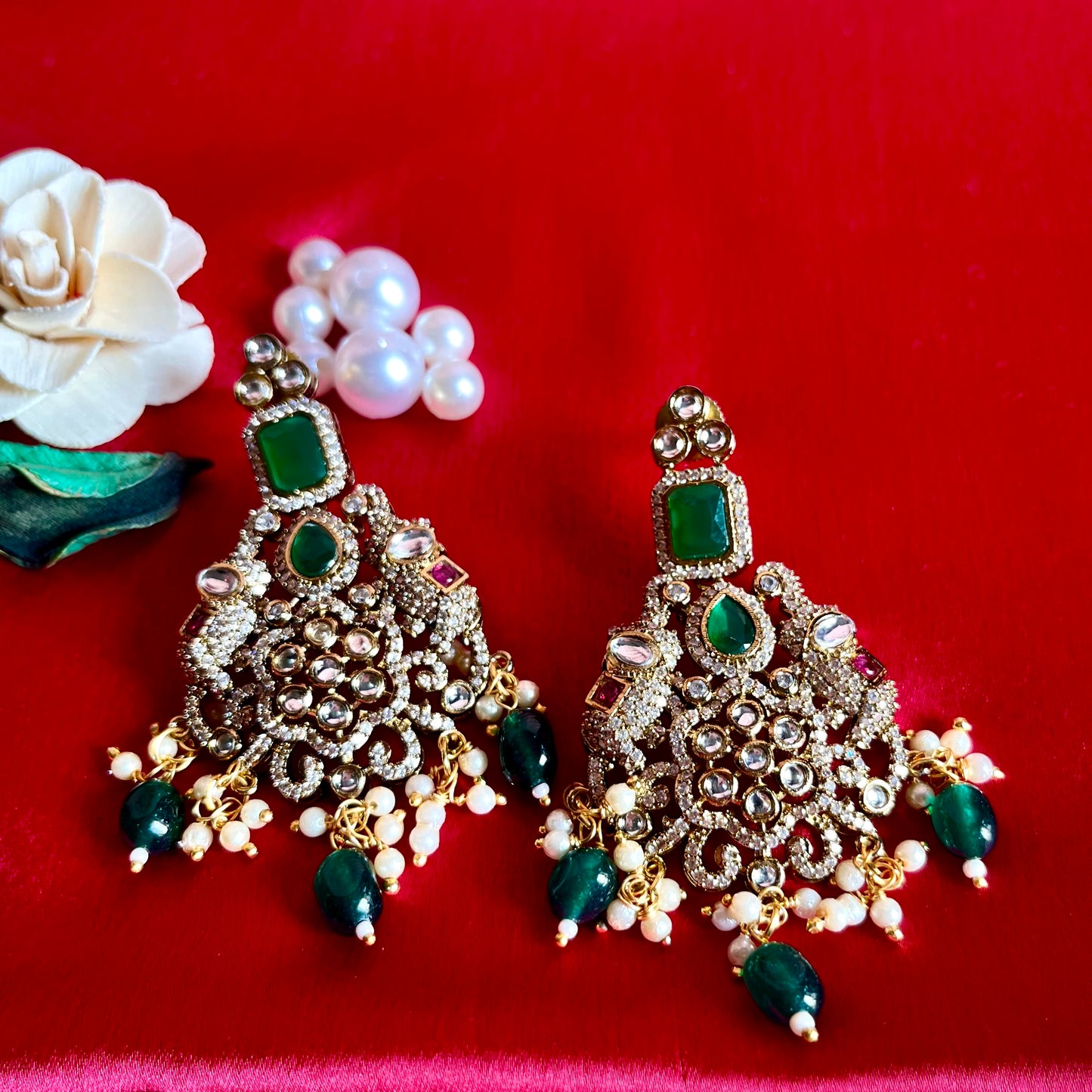 EMERALD NUTAN NECKLACE SET