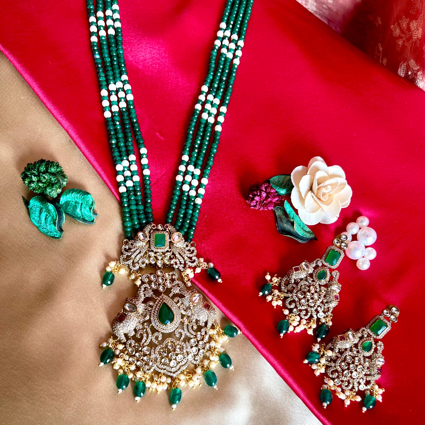 EMERALD NUTAN NECKLACE SET