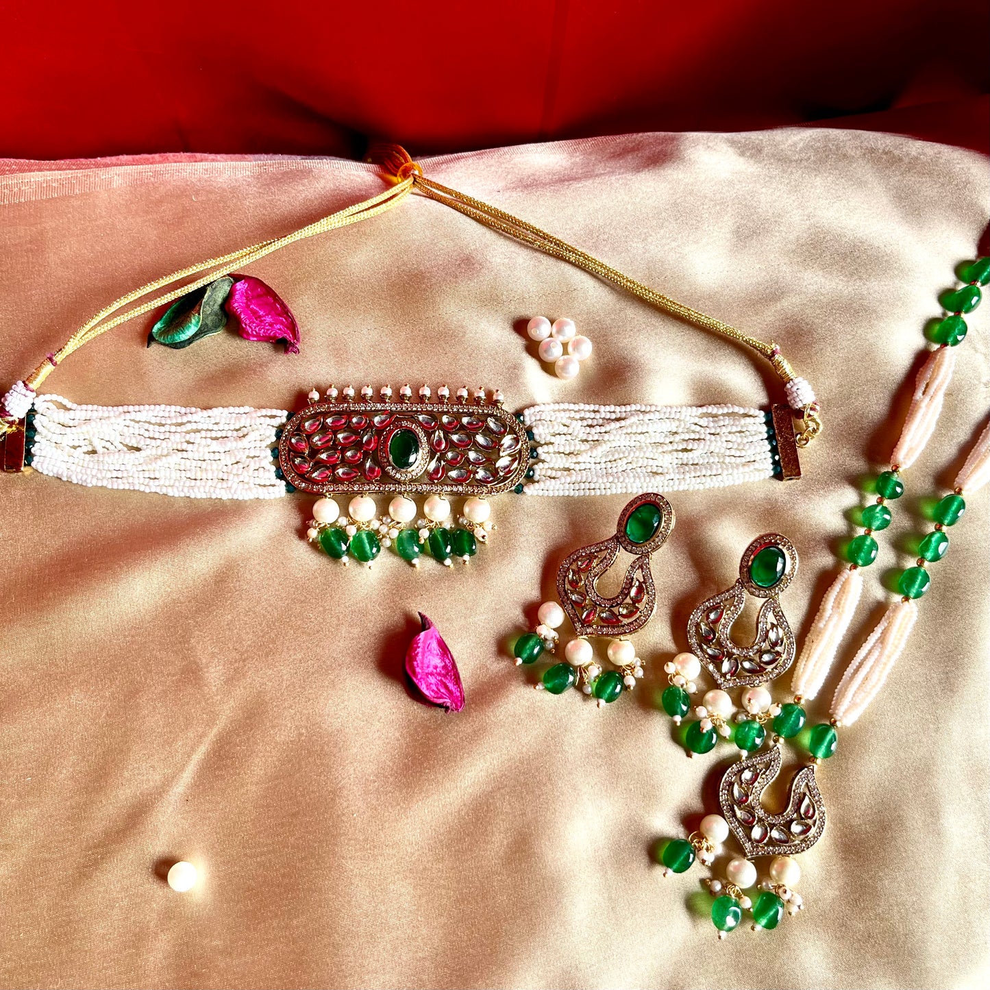 EMERALD ELLA CHOKER SET