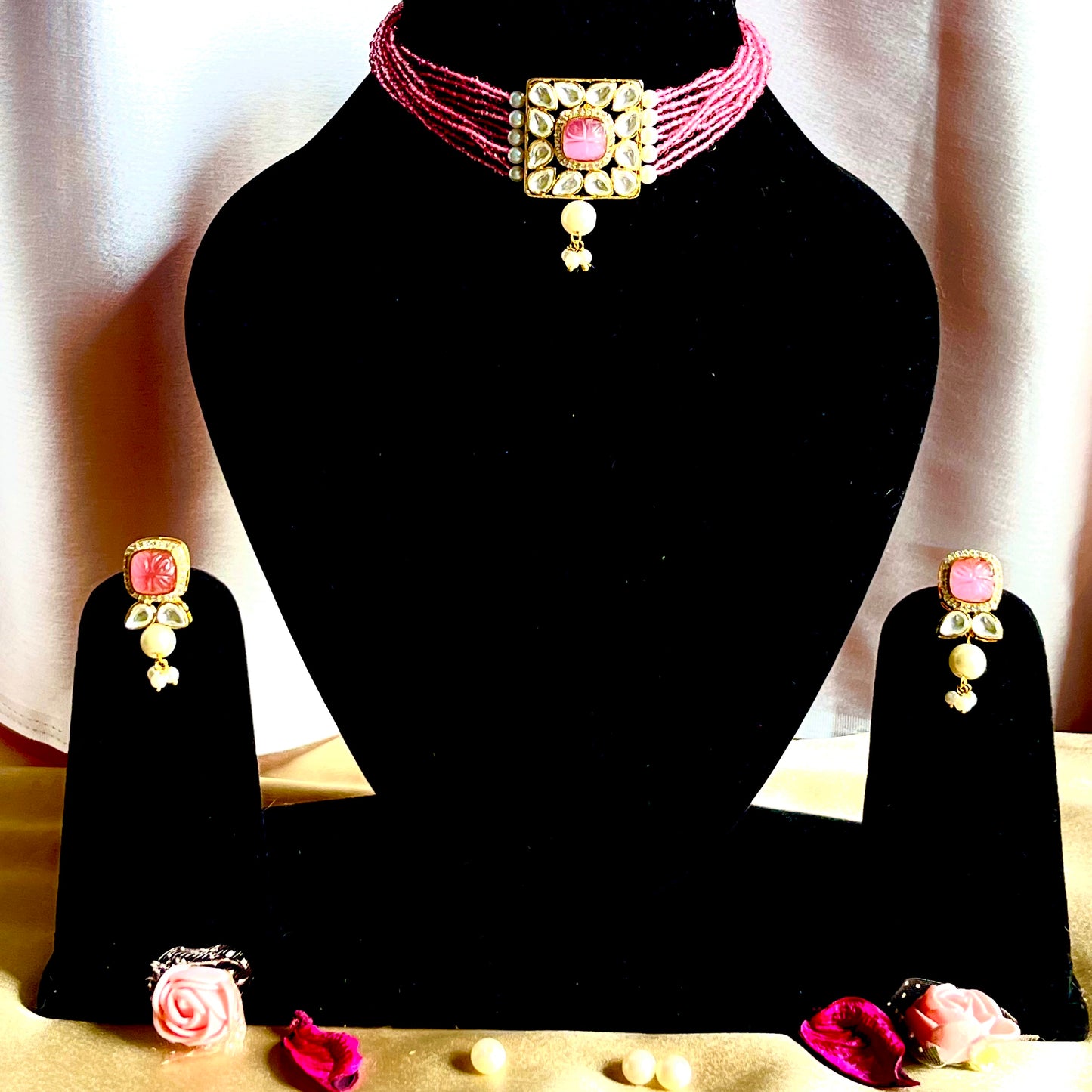 PINK FIONA CHOKER SET