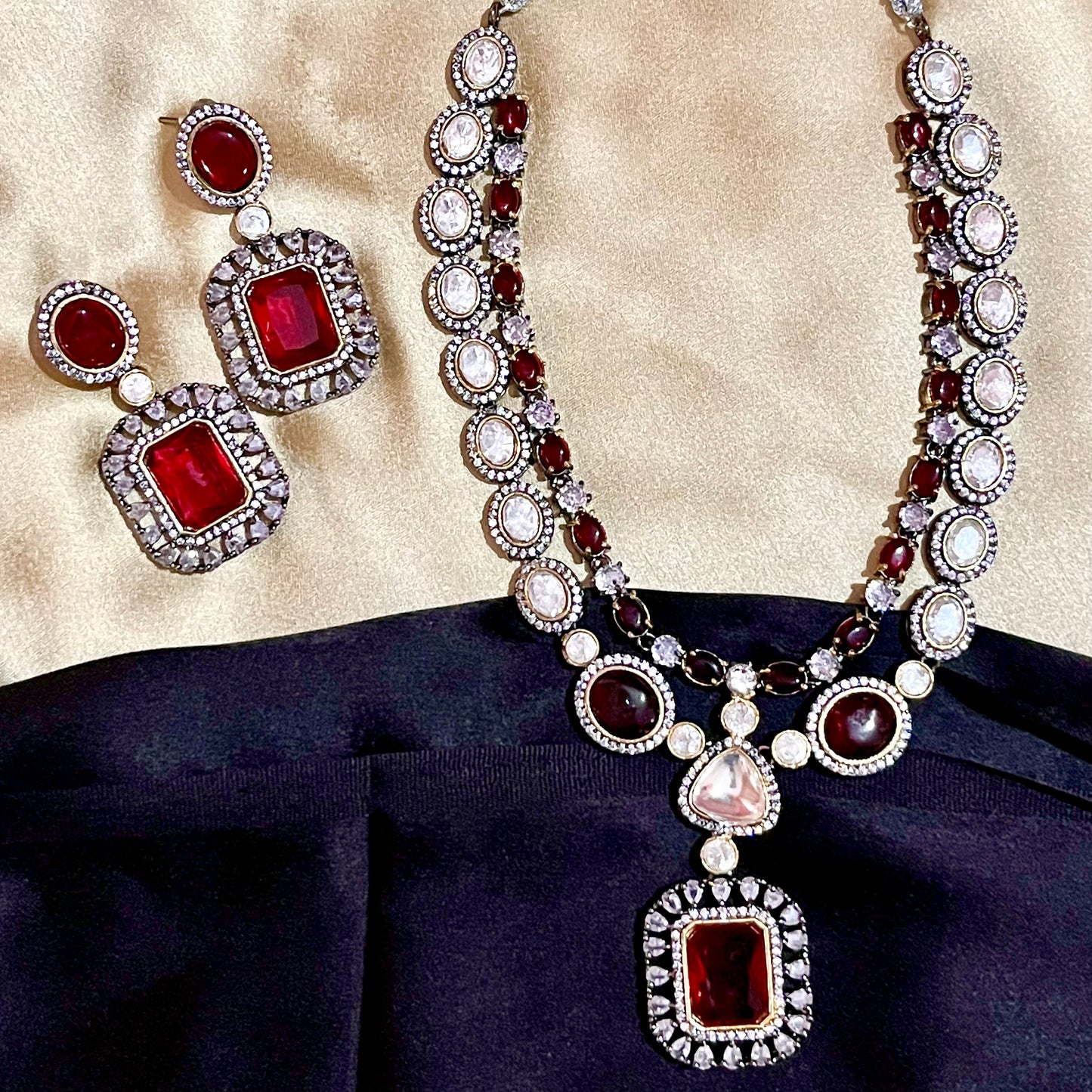 RUBY ZENA NECKLACE SET