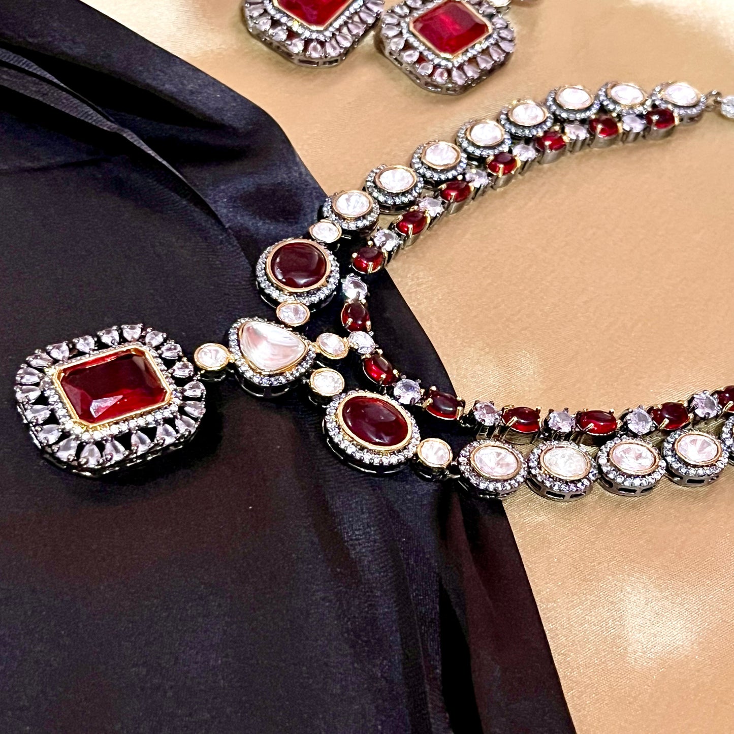 RUBY ZENA NECKLACE SET