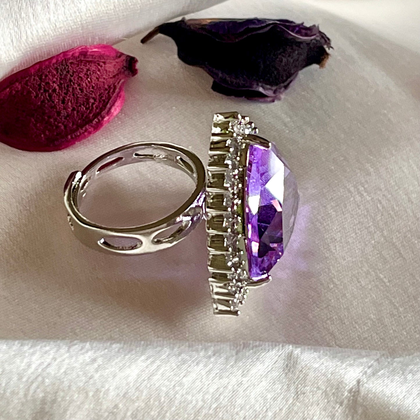 LAVENDER ZENA ZIRCONIA RING