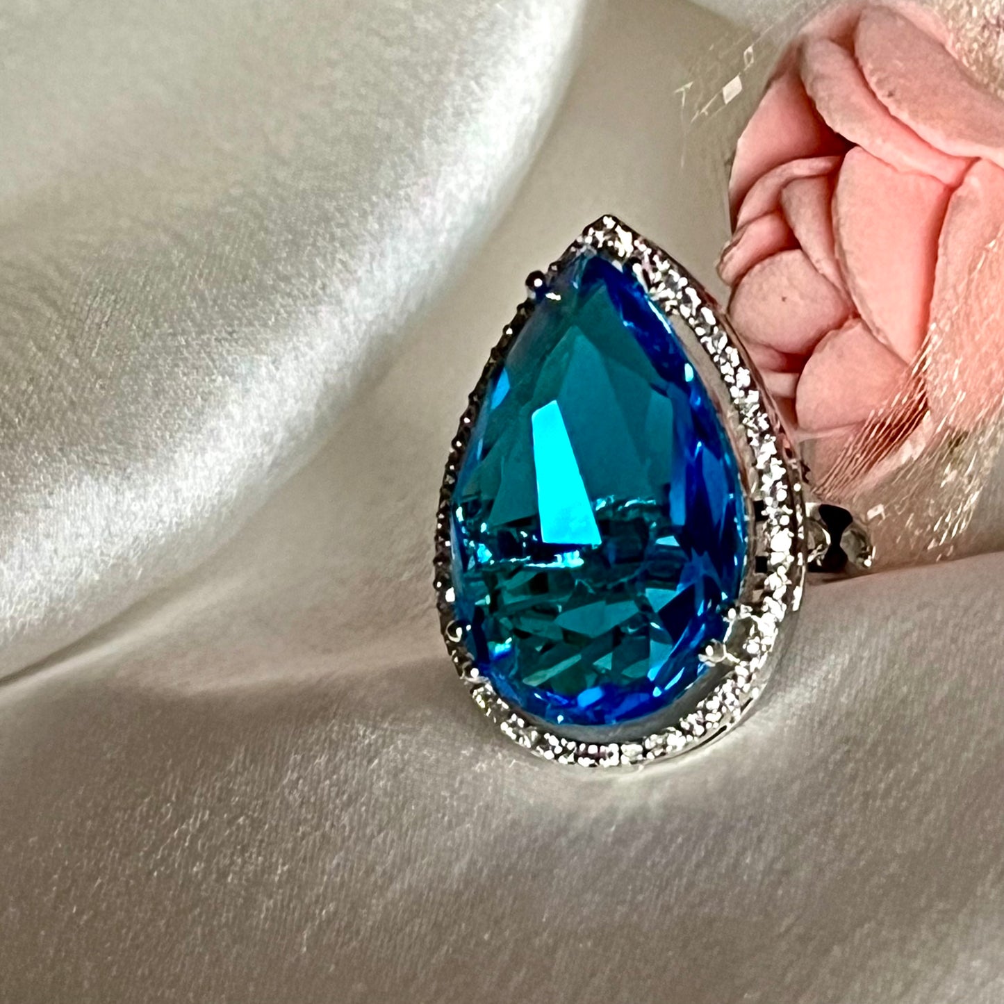 AQUA BELLA ZIRCONIA RING