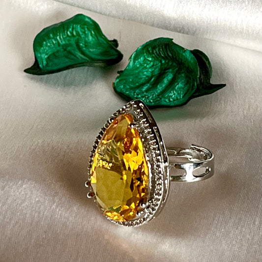 YELLOW BELLA ZIRCONIA RING