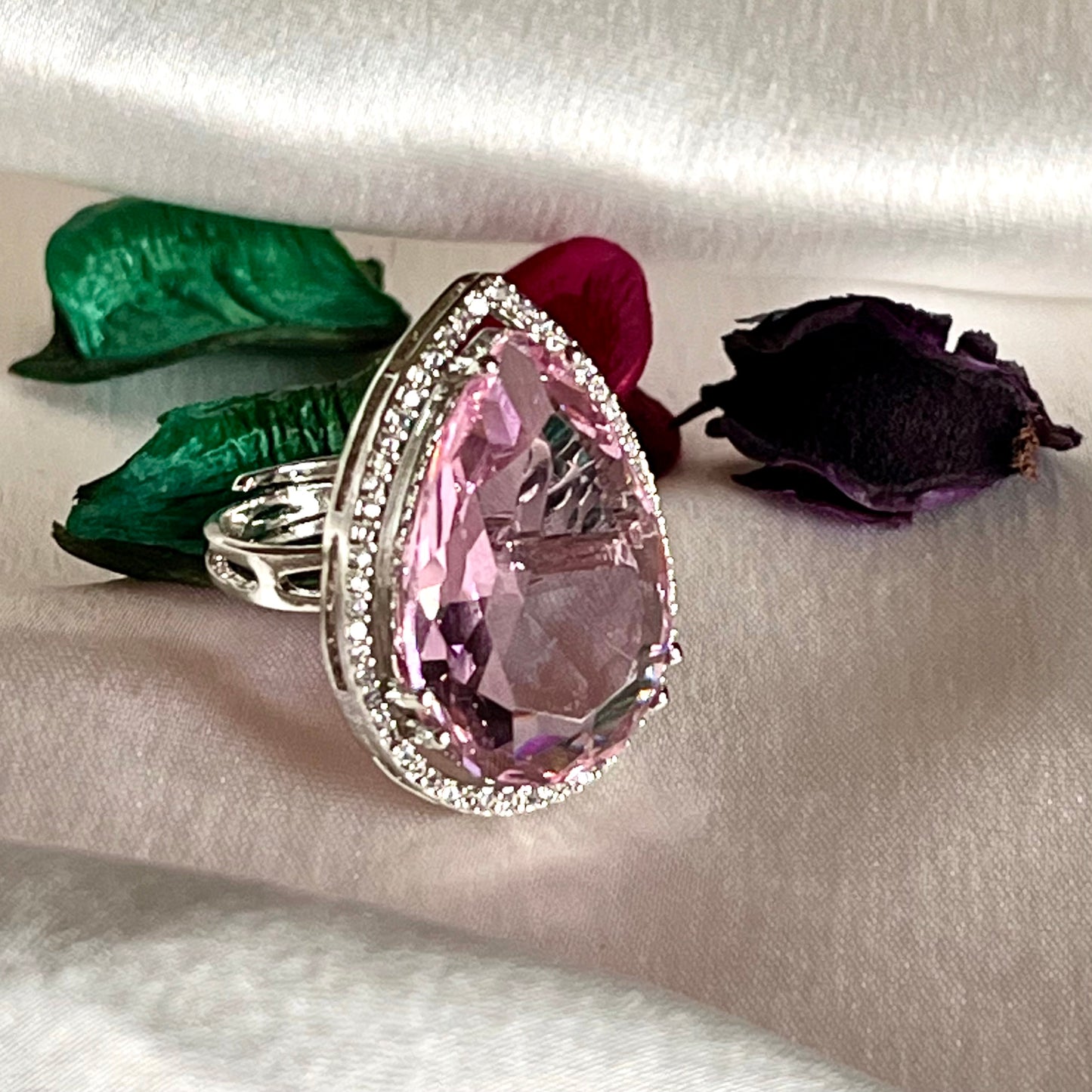 PINK BELLA ZIRCONIA RING