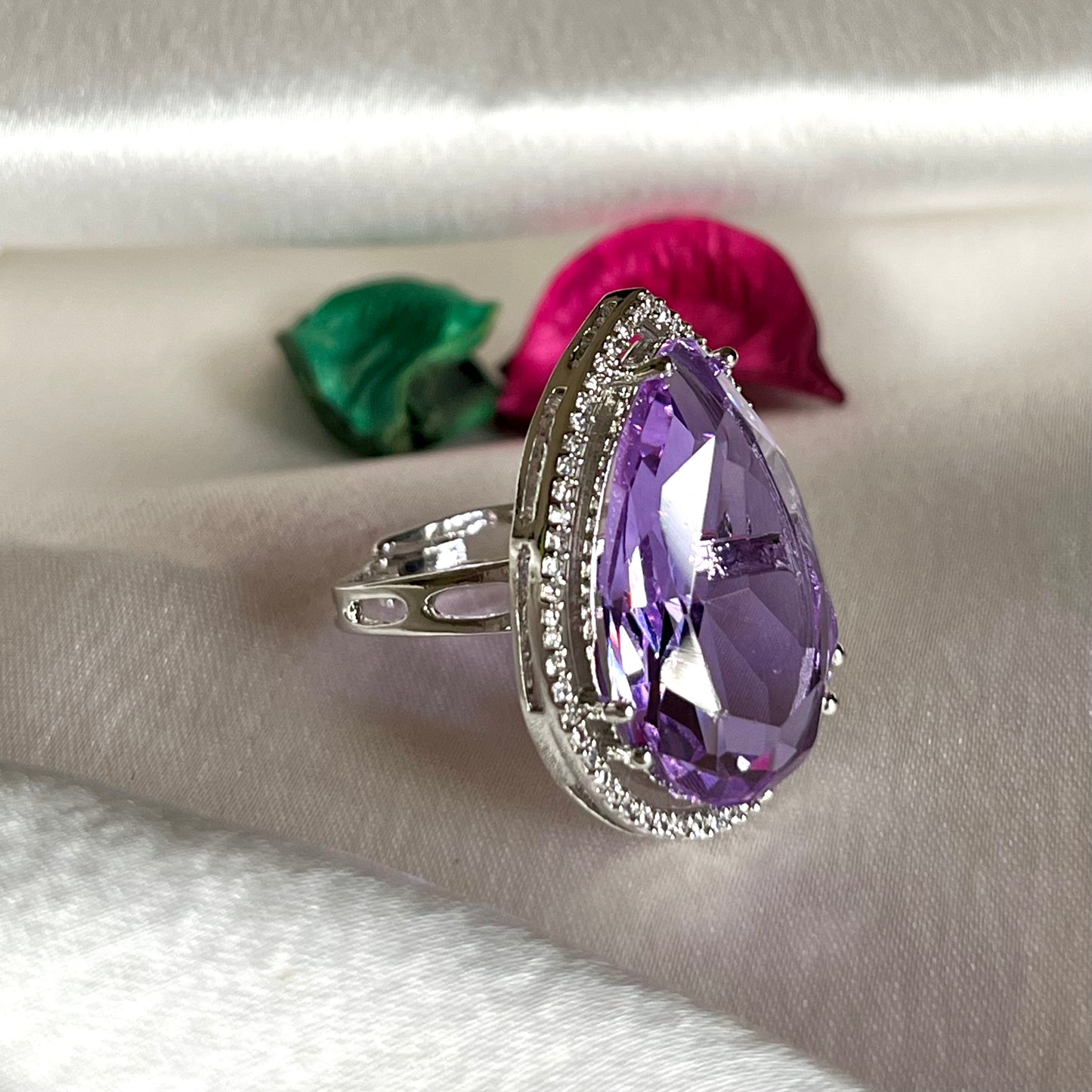 LAVENDER BELLA ZIRCONIA RING