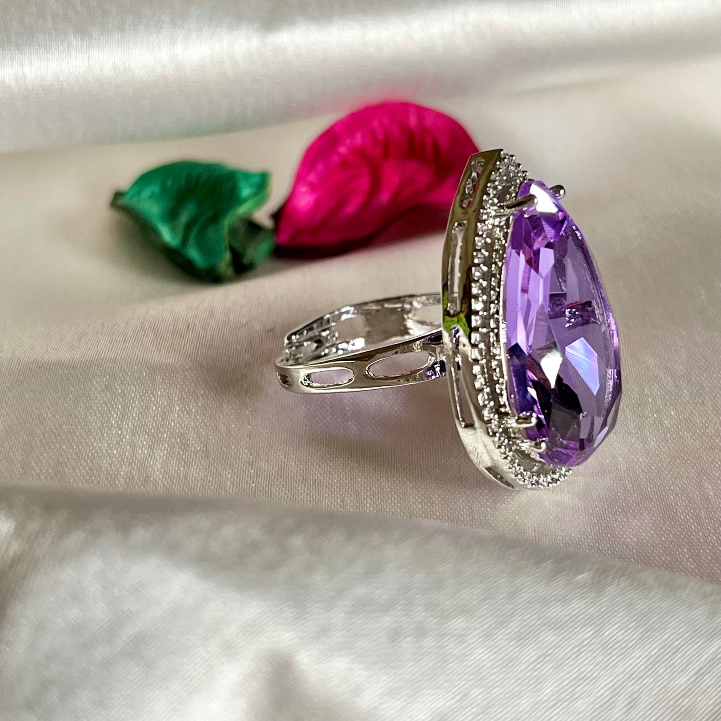 LAVENDER BELLA ZIRCONIA RING