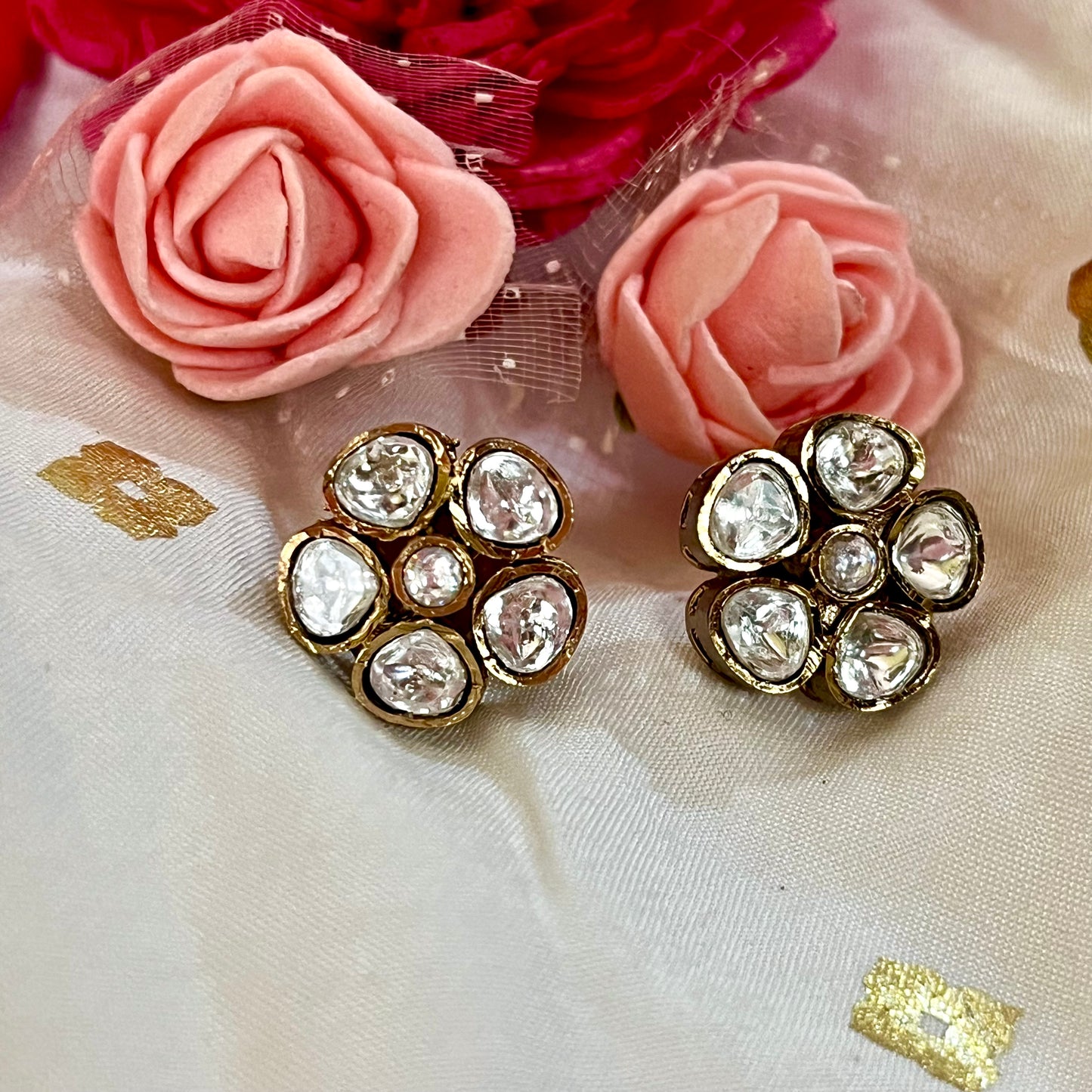 MATT GOLD BLOOM STUDS