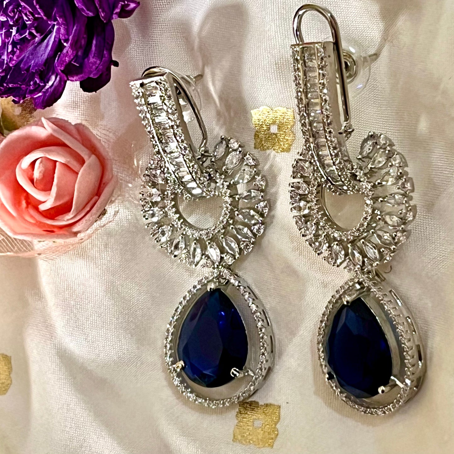 BLUE DELIA ZIRCONIA EARRINGS